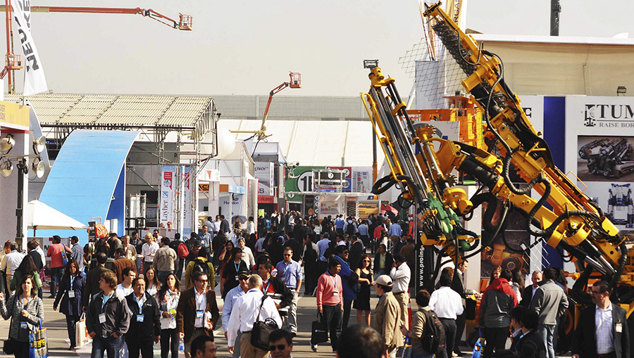 Quangong-maskiner deltar i Chiles International Mining Exhibitio