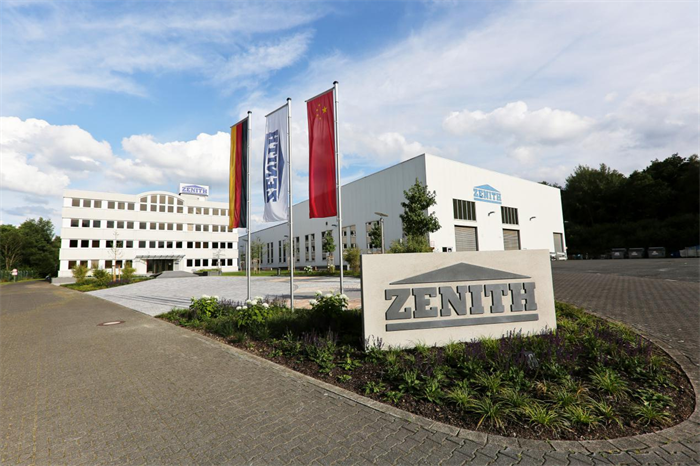 Quangongs tyska dotterbolag Zenite berömmer långvariga anställda och hyllar hantverk och lojalitet